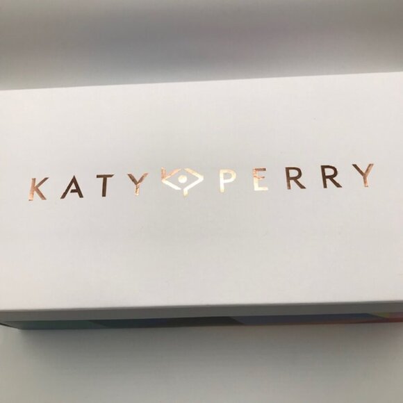 NWT Katy Perry Women's "The Evie" Gold Metallic Textured Mary Jane Flats 10M - Picture 7 of 8